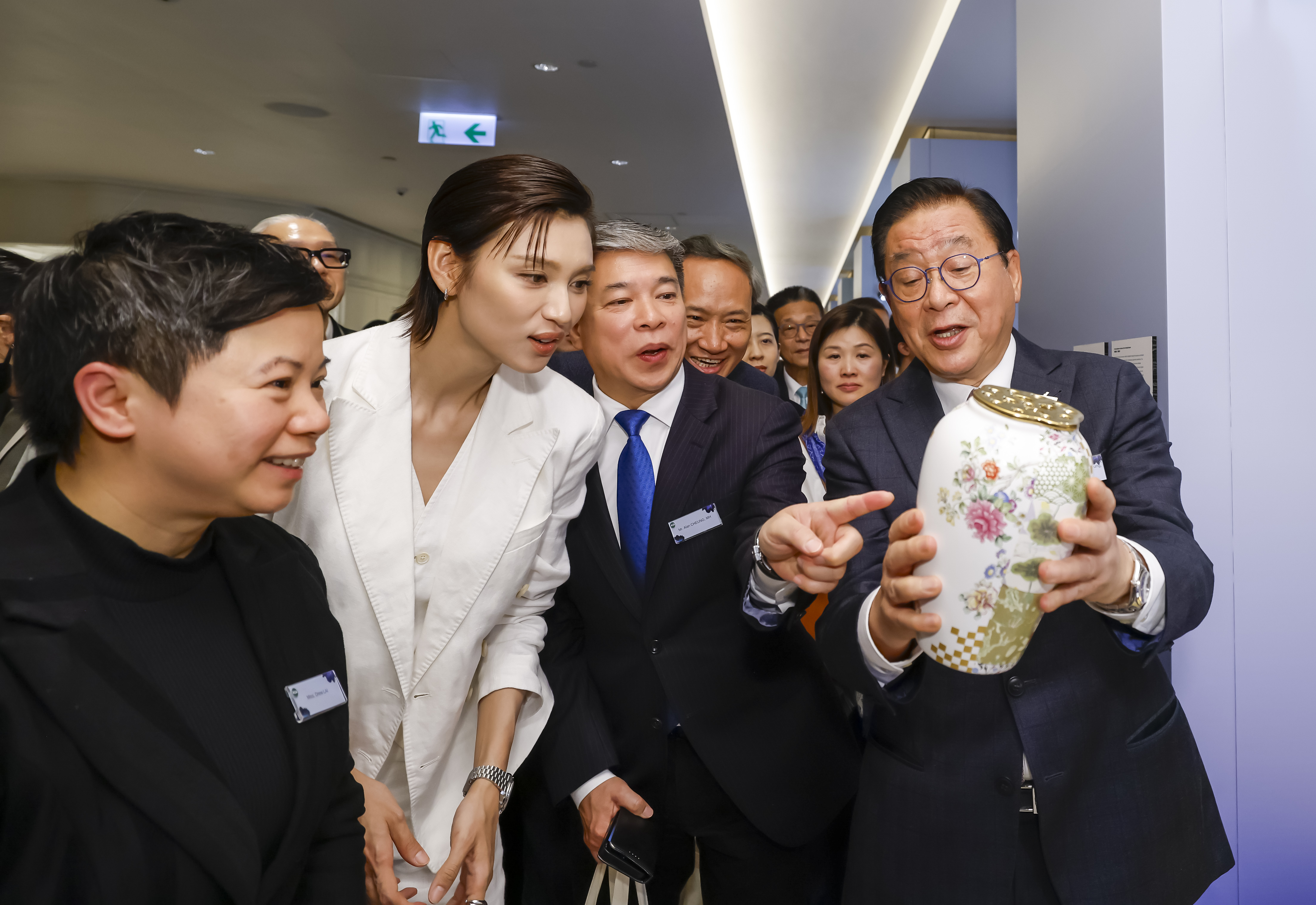 OPENING CEREMONY (BY INVITATION)