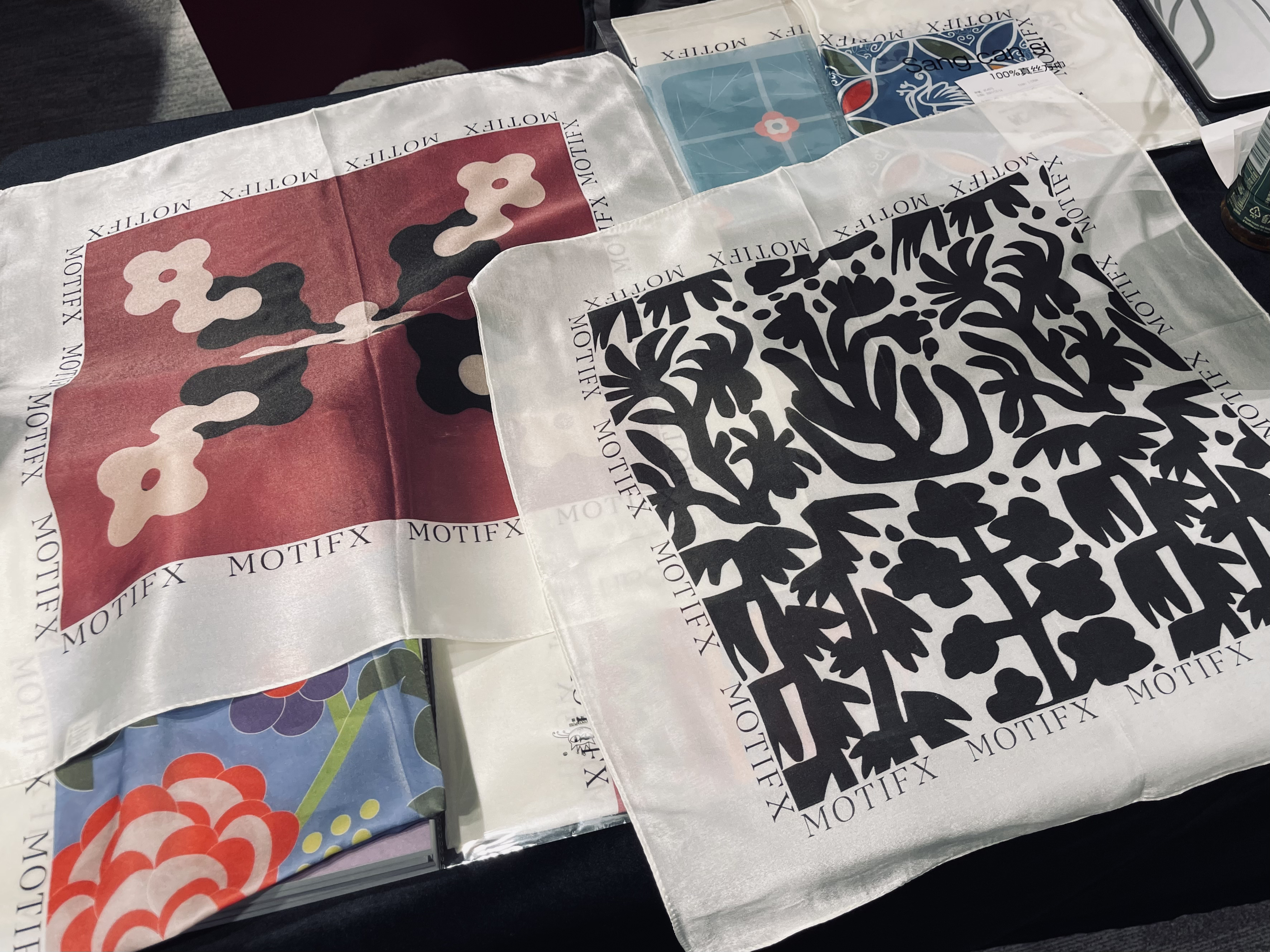WORKSHOP: PERSONALISED SCARF PRINTING WORKSHOPS